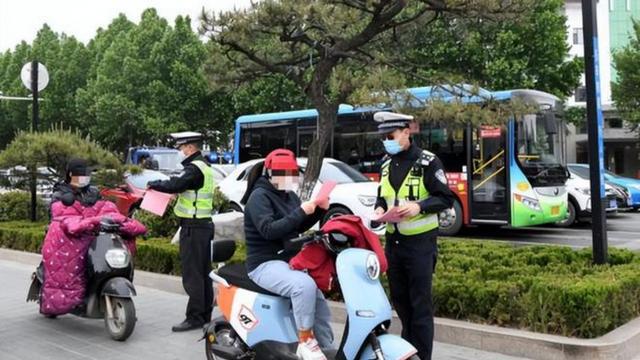 车上路有“5不能”新要求别被罚了才知道m6米乐app2025年2月起执行电动(图6)
